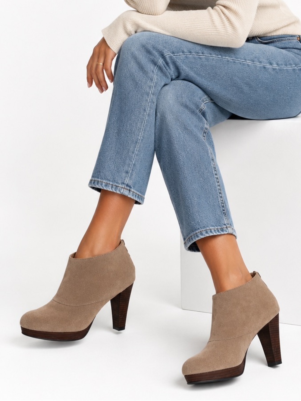 Cole Haan Darcy Bootie II Suede Platform Ankle Boots Block Heel Round Toe